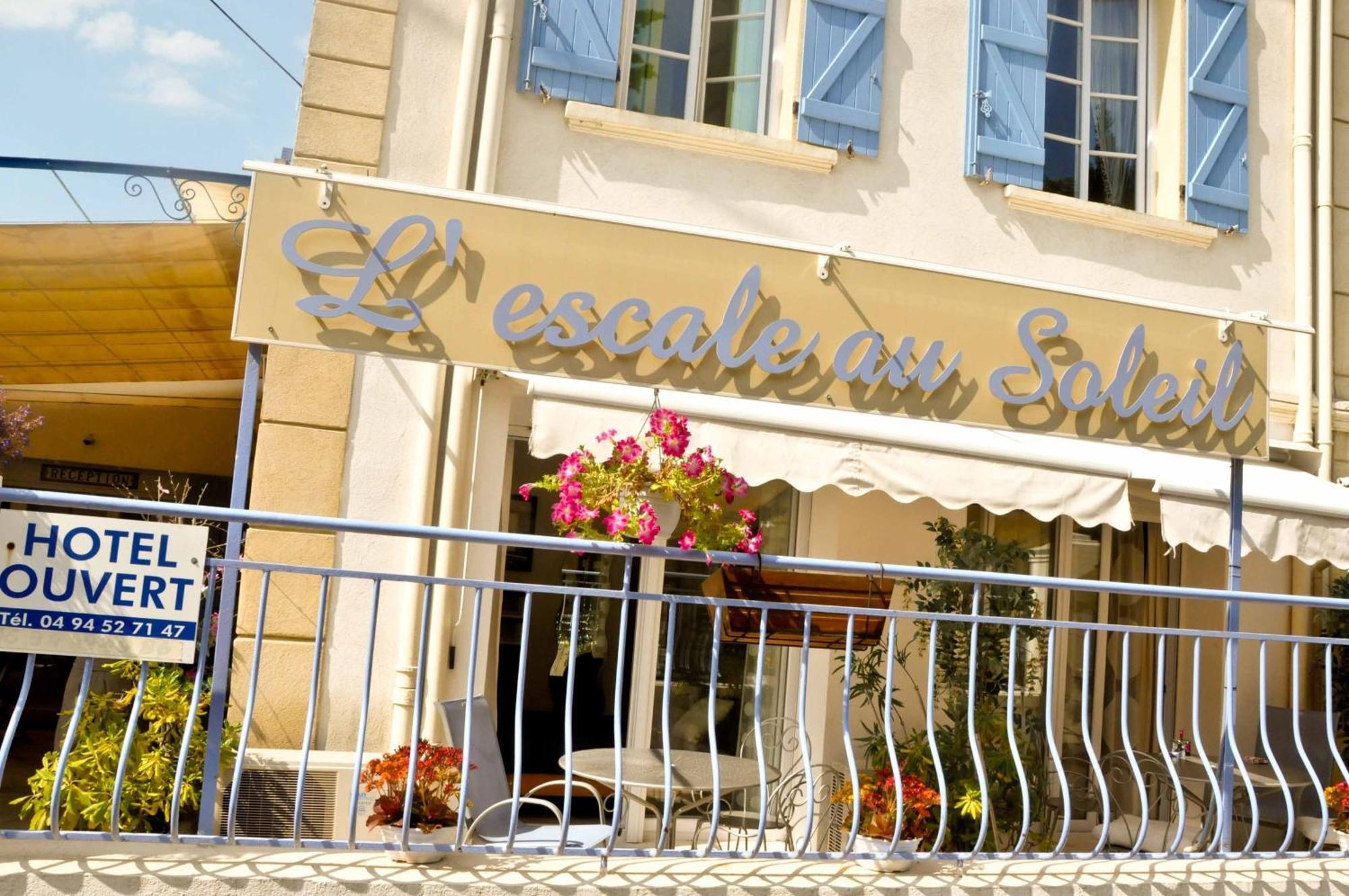 Escale Au Soleil Hôtel et Appart Saint Aygulf Exterior foto